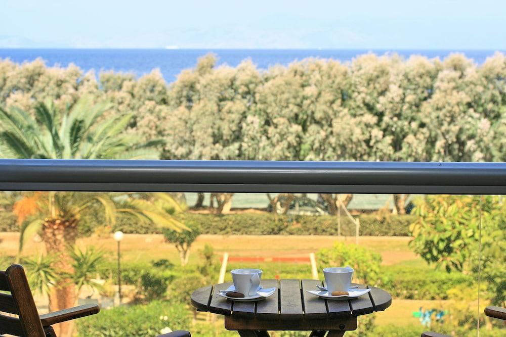 All Senses Ocean Blue Sea Side Resort (Adults Only) Petaloudes Eksteriør bilde