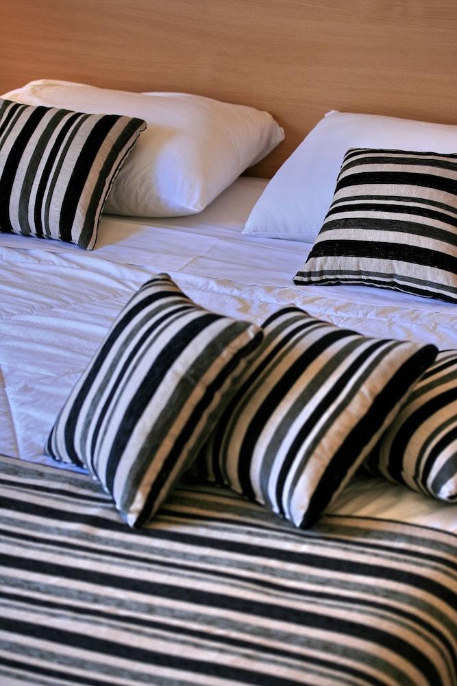 All Senses Ocean Blue Sea Side Resort (Adults Only) Petaloudes Eksteriør bilde