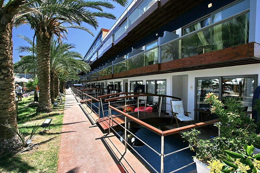 All Senses Ocean Blue Sea Side Resort (Adults Only) Petaloudes Eksteriør bilde